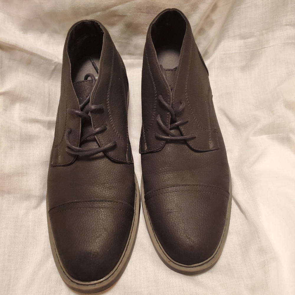 Perry Ellis Portfolio David Black Faux Leather Chukka Boots Men's Size 8 Nice